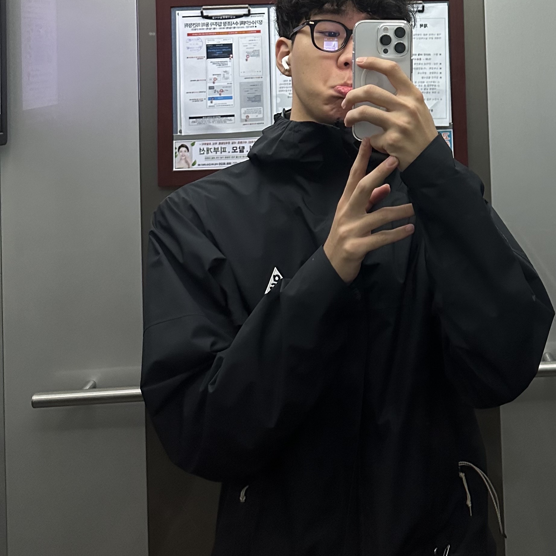 Nike ACG Storm-Fit ADV Cascade Rains Full Zip Jacket Black - Asia 착용 스타일