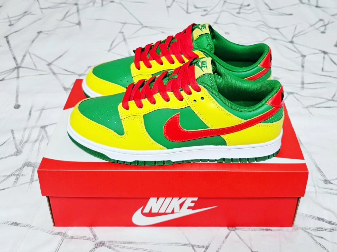 Nike Dunk Low Apple Green and Yellow Strike 착용 스타일 - 2