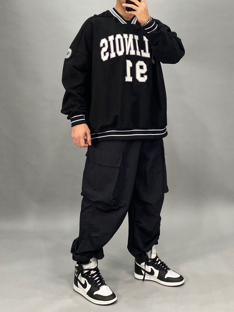 Jordan 1 High 85 Black White 착용 스타일 - 5