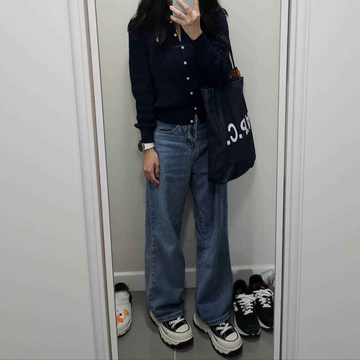 [30% 적립] Polo Ralph Lauren Children Mini Cable Cotton Cardigan Hunter Navy, A.P.C. Laure Tote Bag Blue 착용 스타일