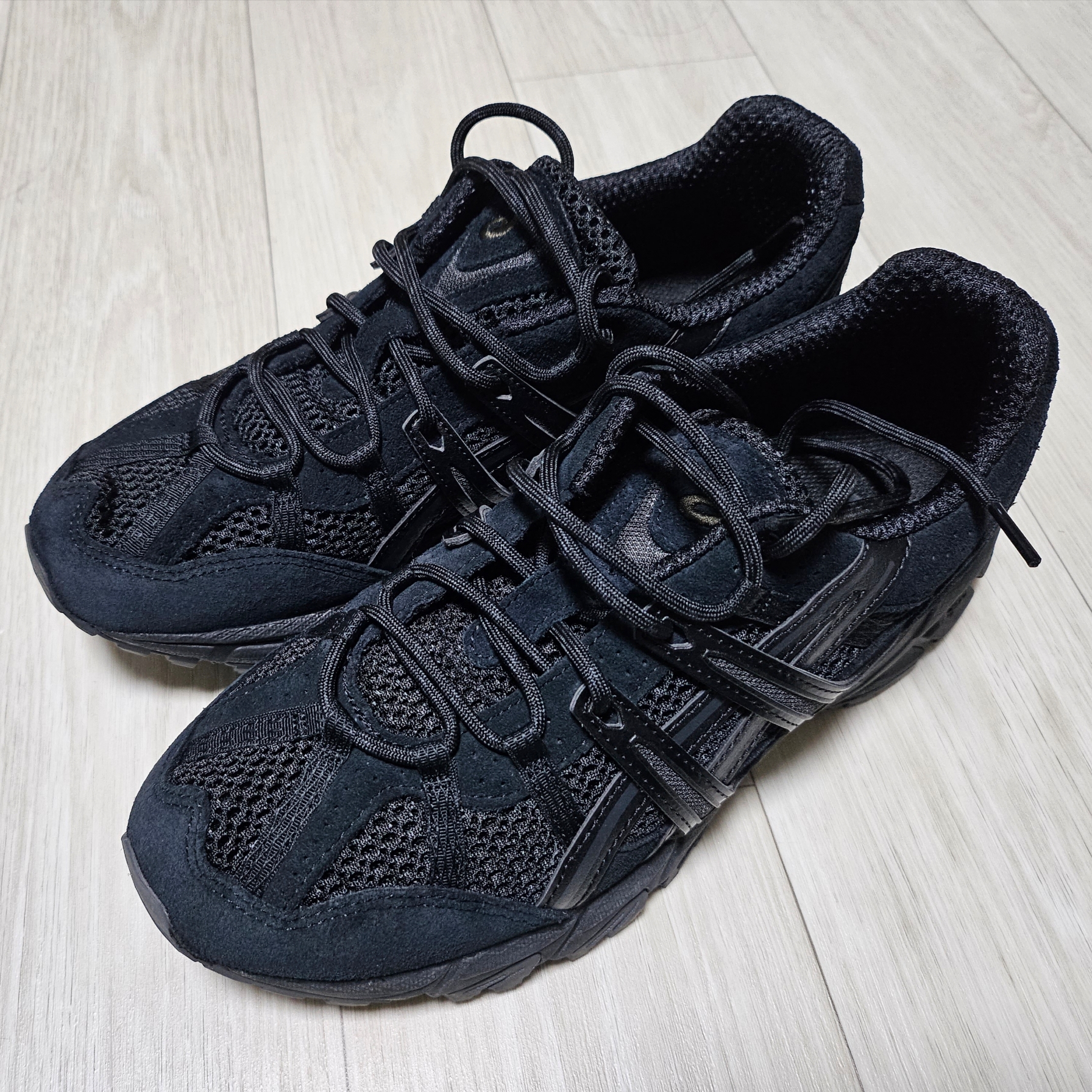 Asics Gel-Sonoma 15-50 Black 착용 스타일 - 2