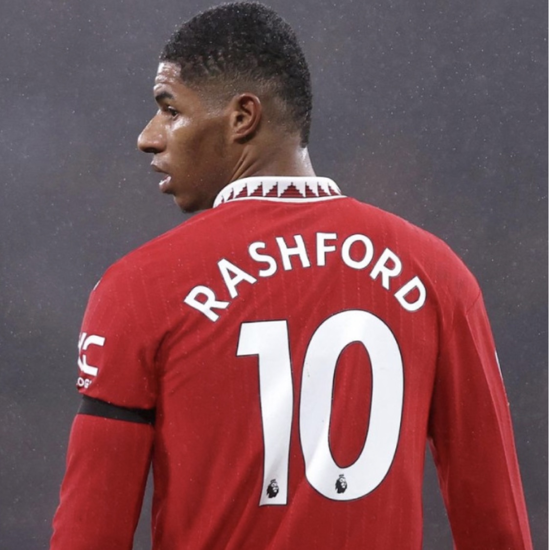 Adidas Manchester United 2022/23 Home Jersey Real Red - US Sizing (Non Marking Ver.) 착용 스타일 - 3