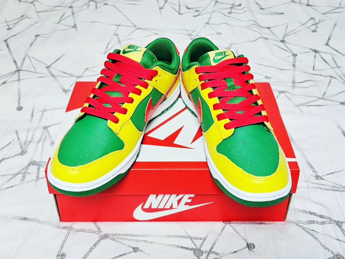 Nike Dunk Low Apple Green and Yellow Strike 착용 스타일 - 3