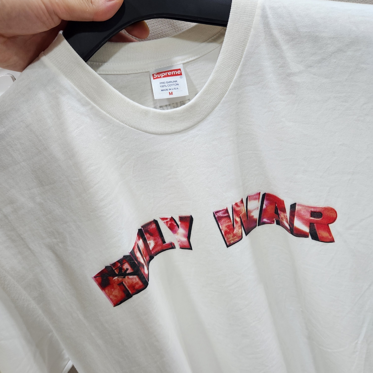 Supreme Holy War T-Shirt White - 23FW 착용 스타일 - 1