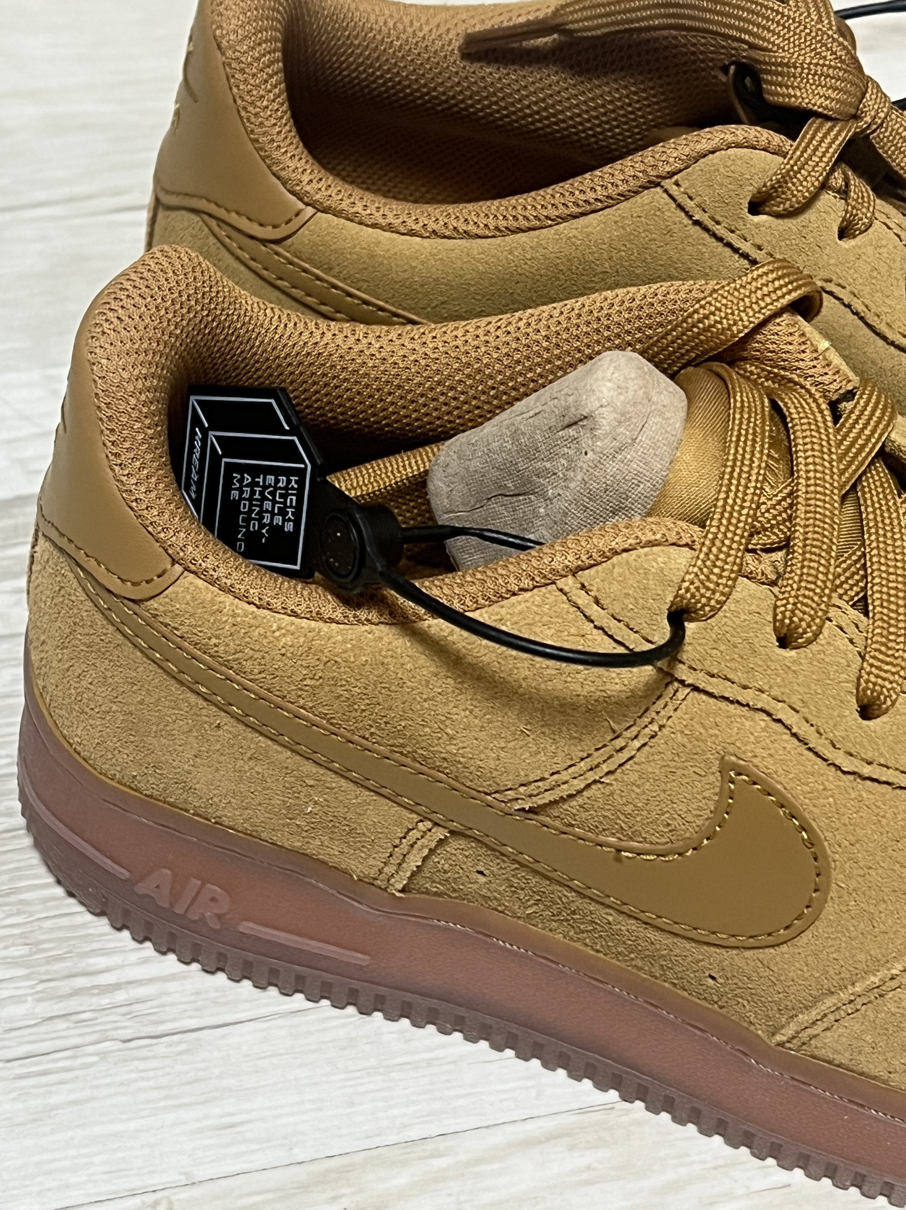 (GS) Nike Air Force 1 LV8 3 Wheat 착용 스타일