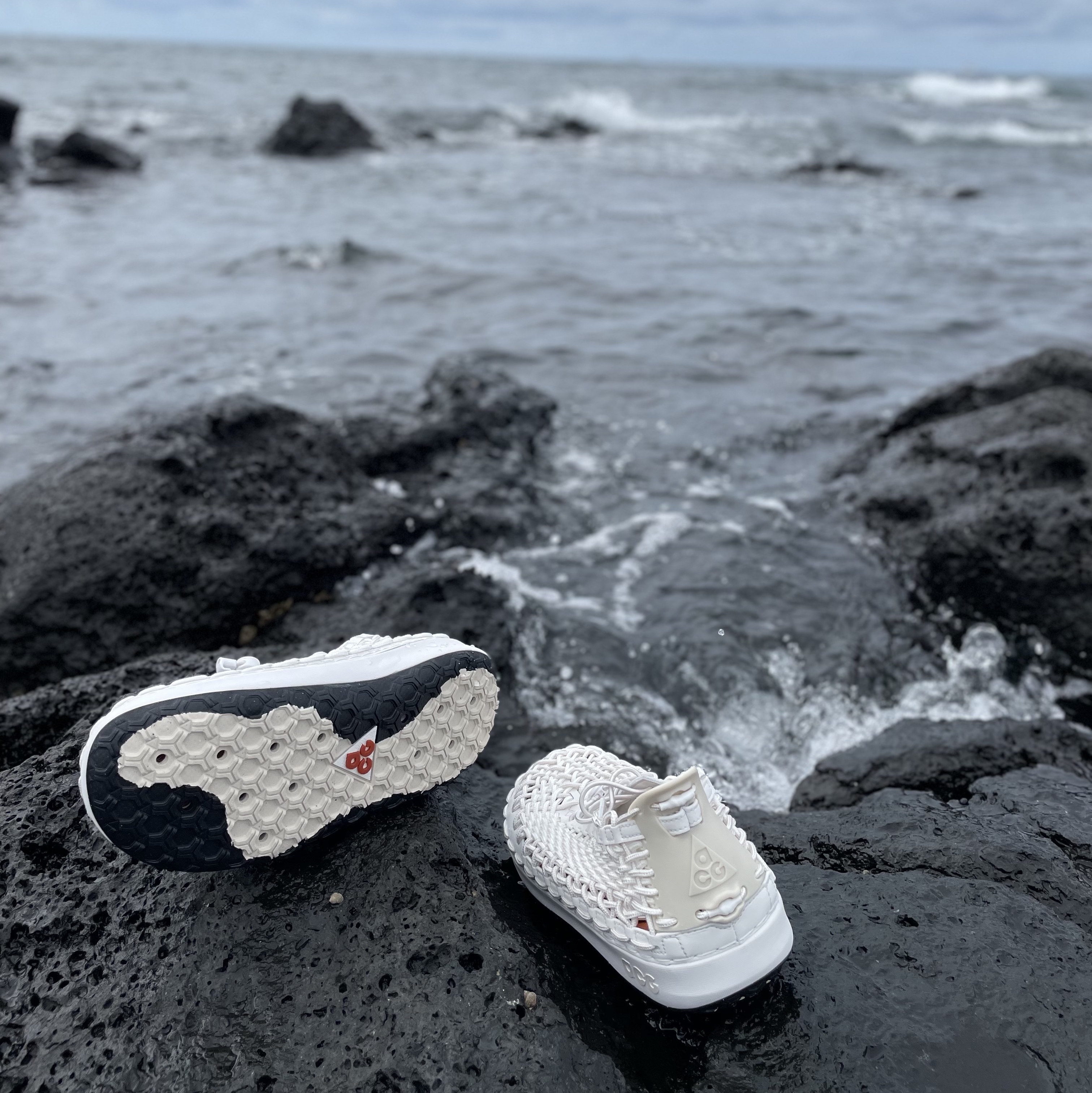 Nike ACG Watercat+ Phantom 착용 스타일