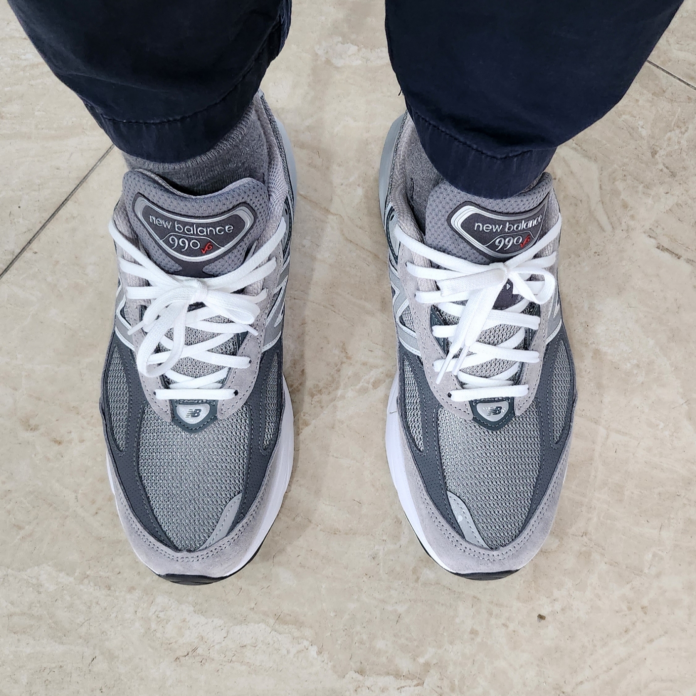 New Balance 990v6 Made in USA Grey - D Standard 착용 스타일