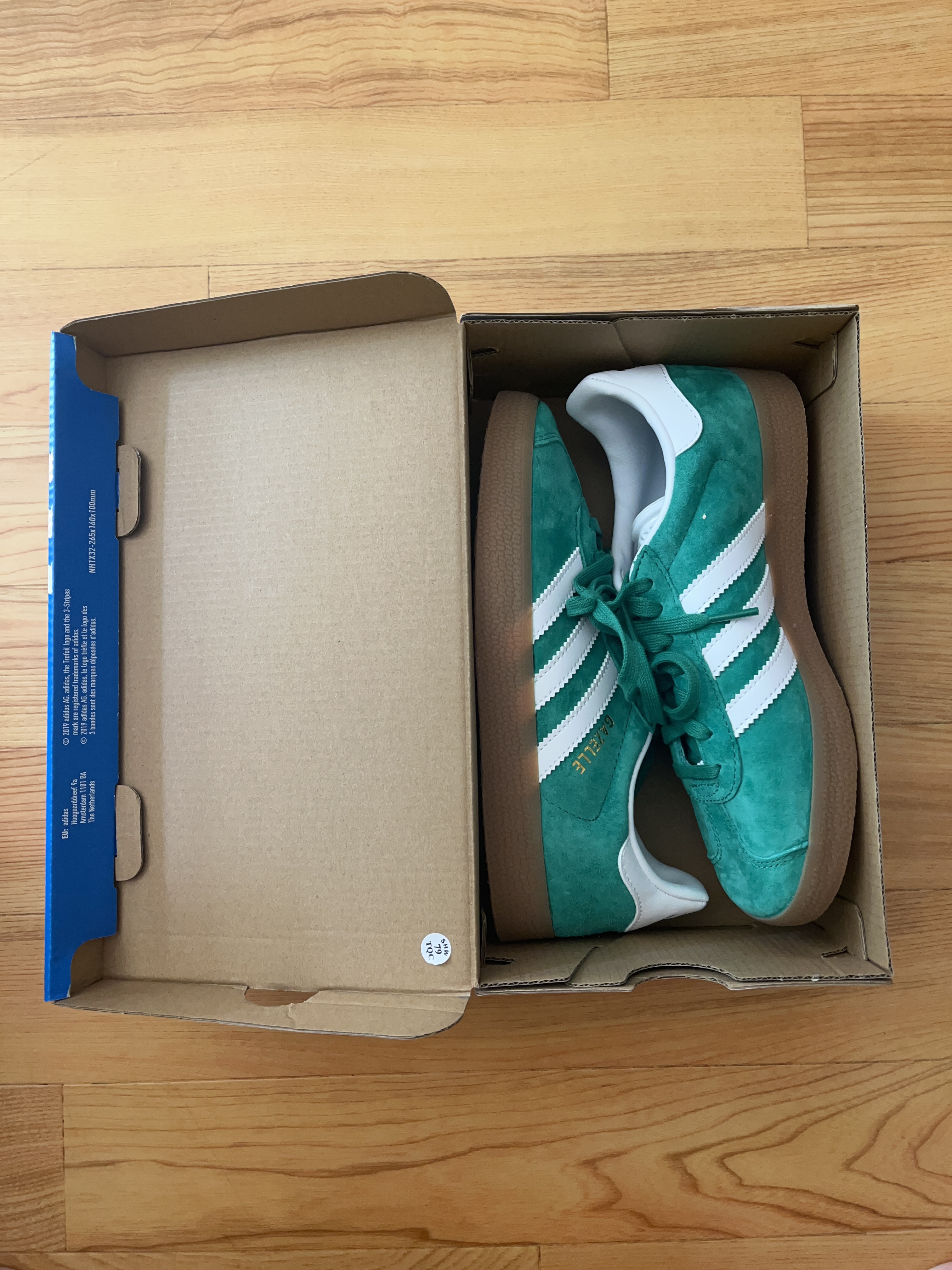 Adidas Gazelle Court Green Cloud White 착용 스타일 - 1