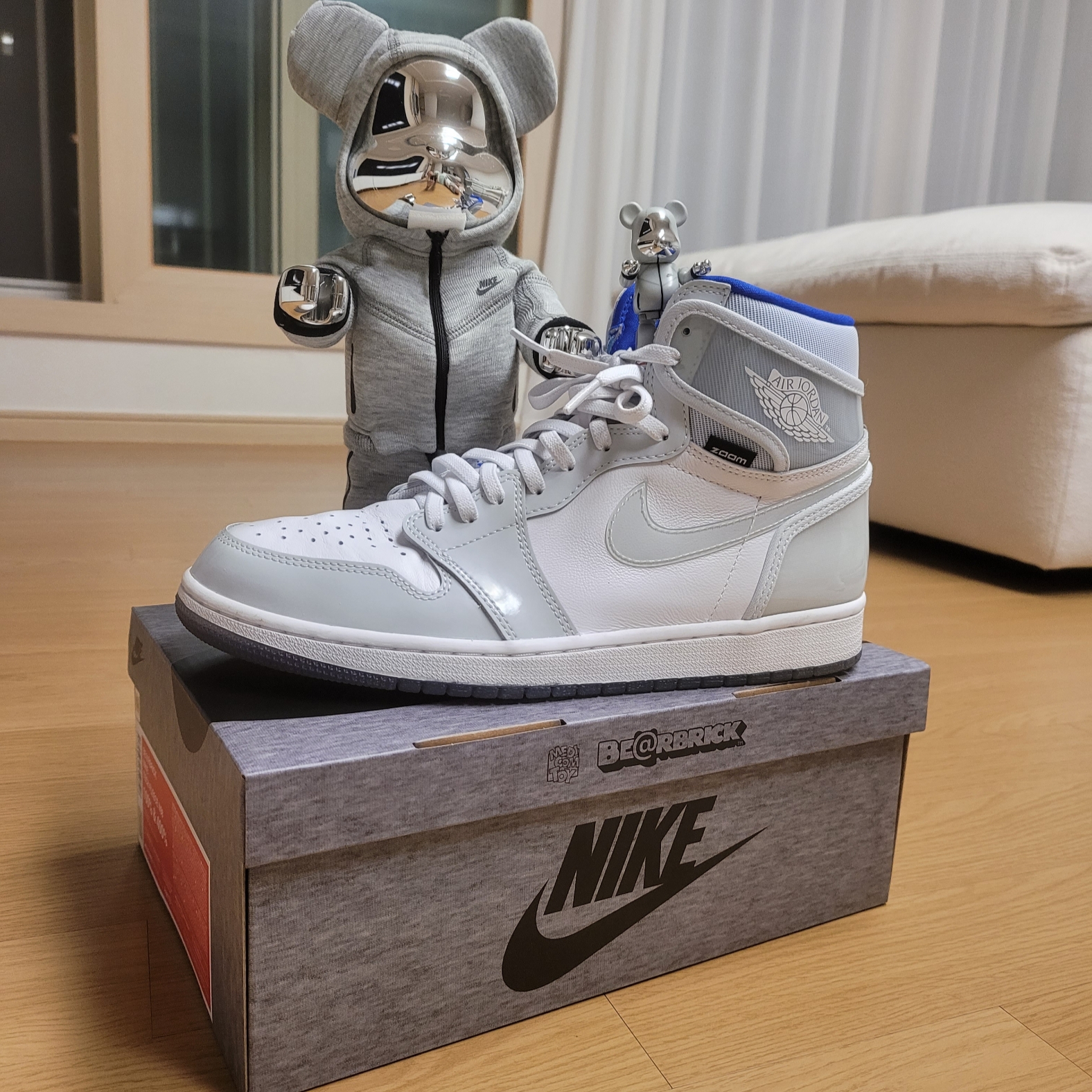 Bearbrick x Nike Tech Fleece N98 100% & 400& Set 착용 스타일 - 3