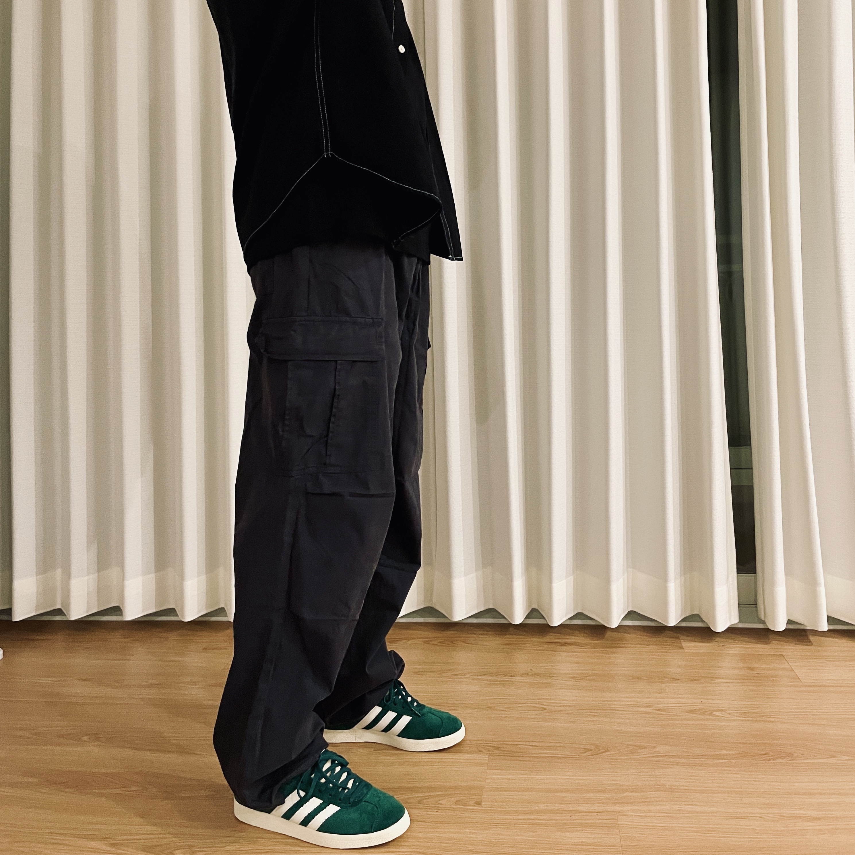 Adidas Gazelle Dark Green Cream White 착용 스타일 - 3