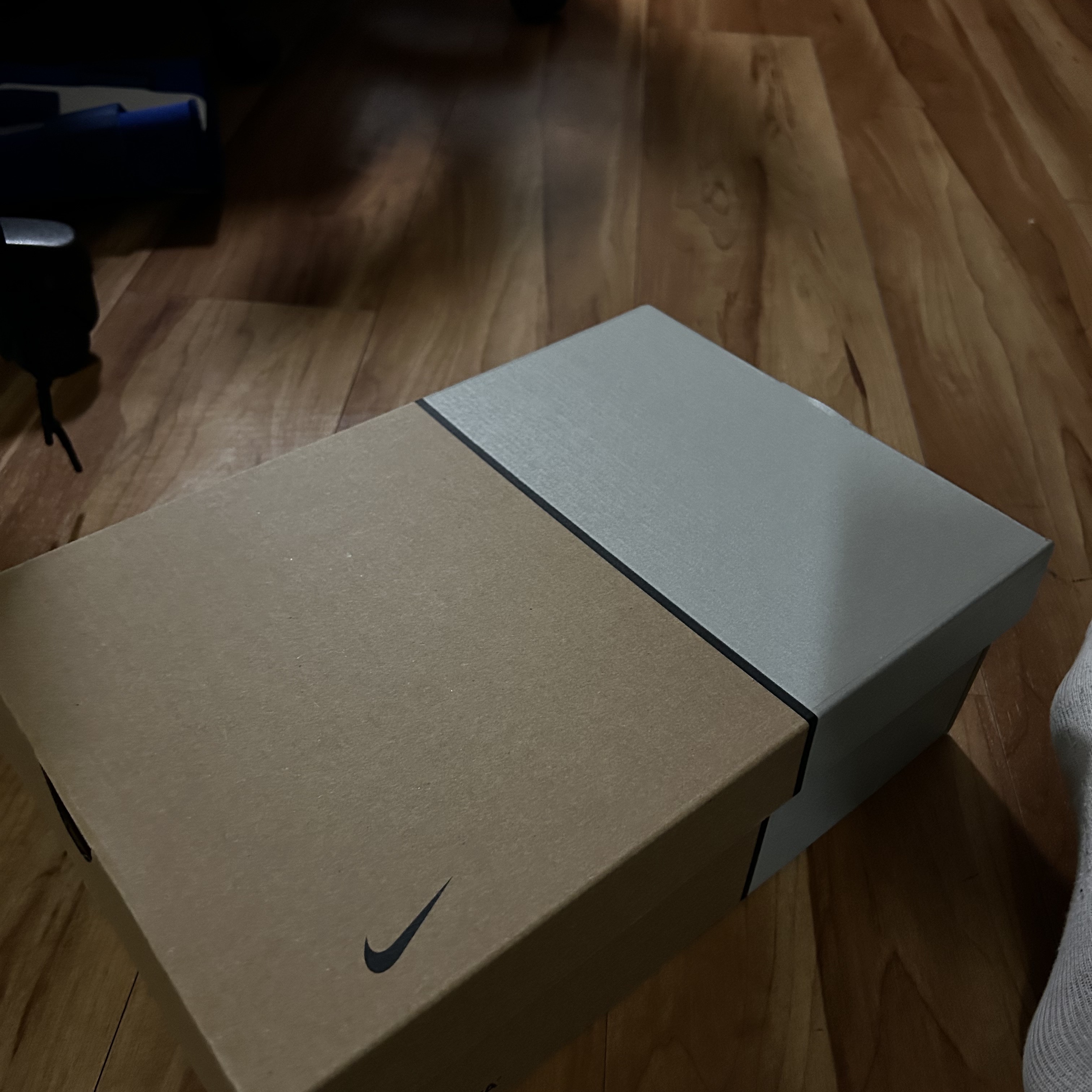 Nike x Drake Nocta Glide Black White Clear 착용 스타일 - 1