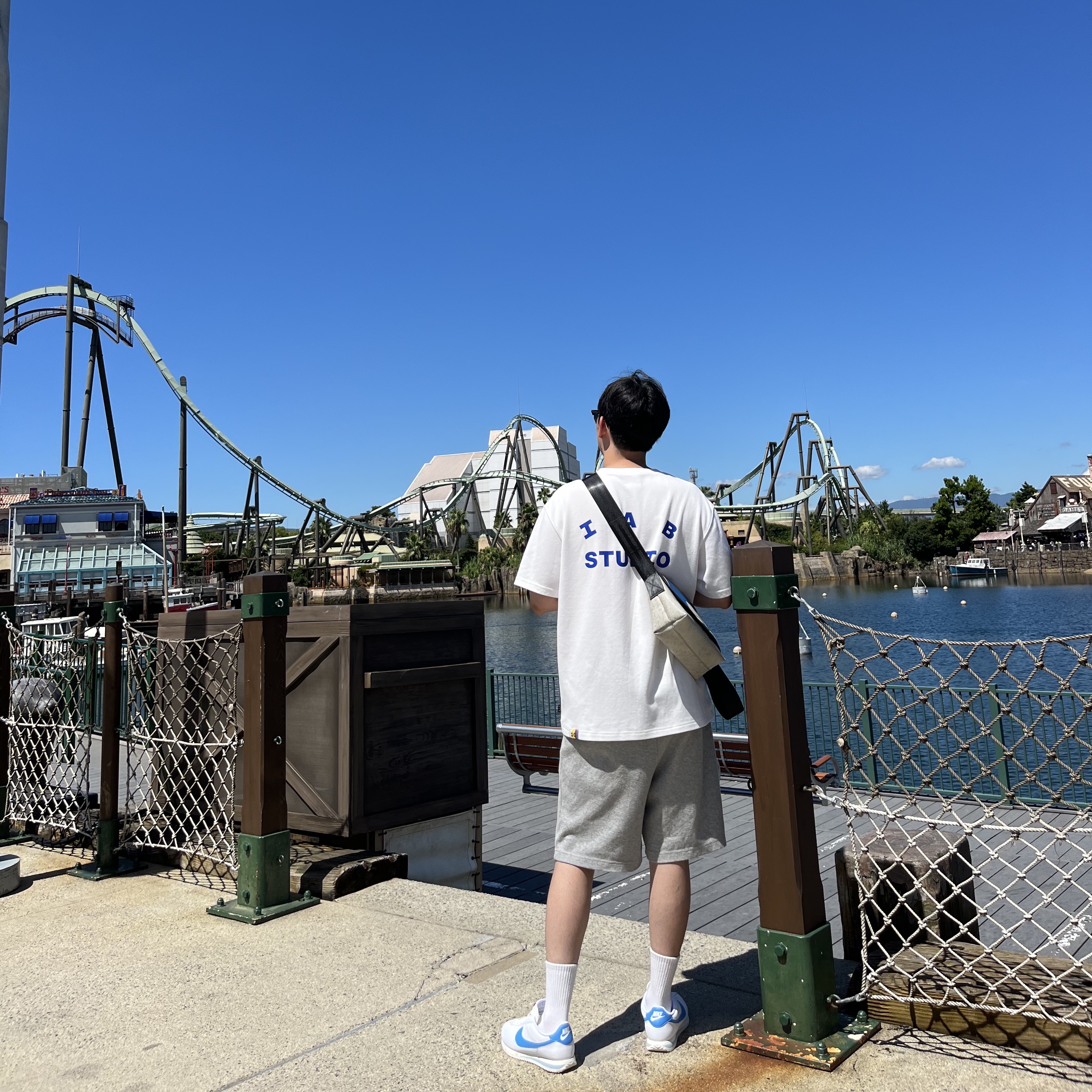 IAB Studio 10th Anniversary T-Shirts Pack White & Black (2 Pack), (W) Nike Cortez White University Blue 착용 스타일