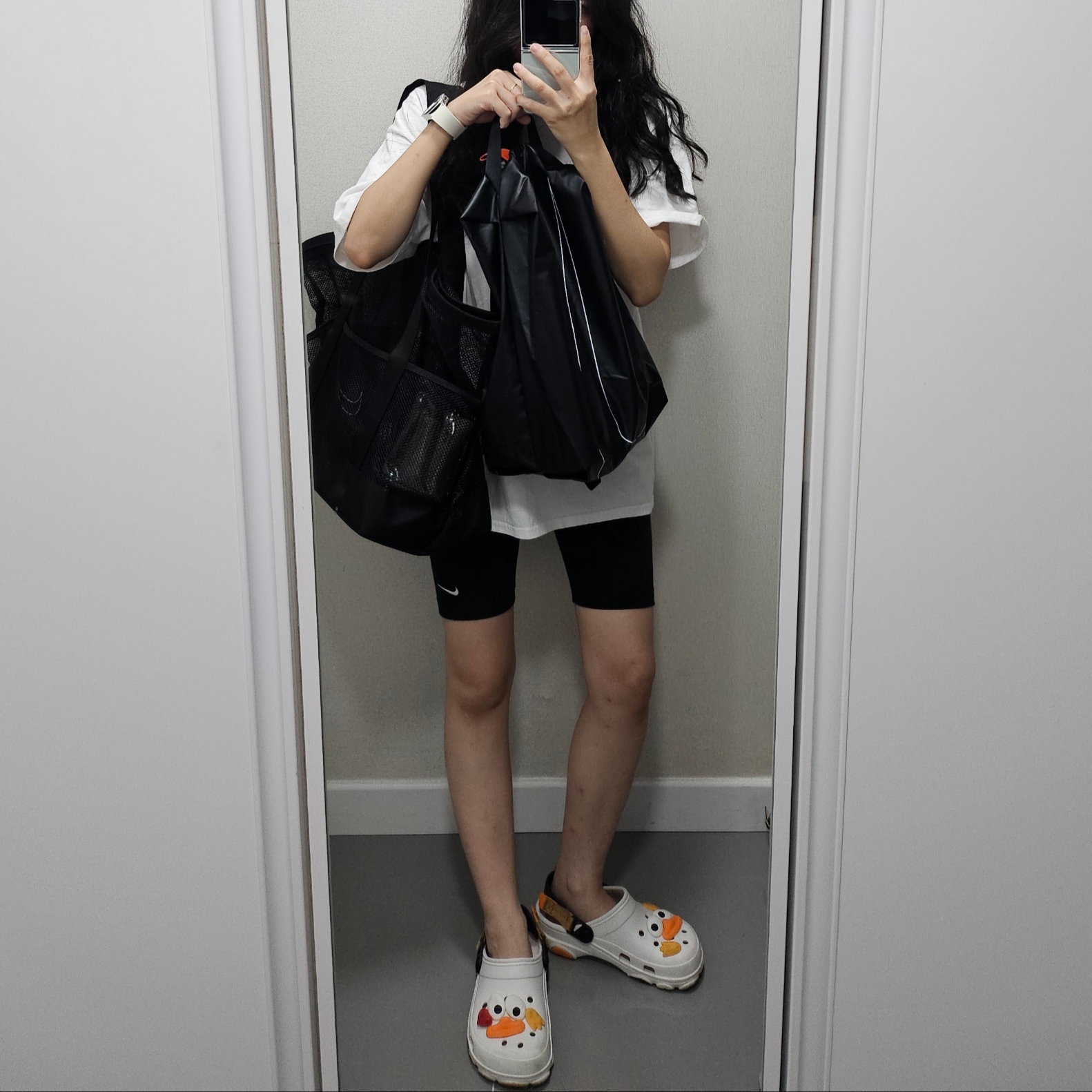 (W) Nike Essential Mid Rise Bike Shorts Black - Asia, Nike Member Days Sports Mesh Bag & Pouch 착용 스타일