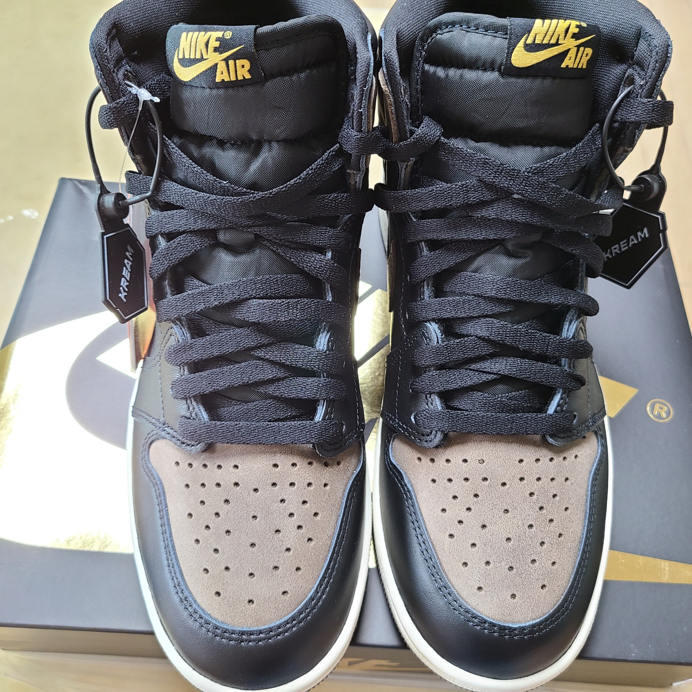 Jordan 1 Retro High OG Palomino 착용 스타일 - 3