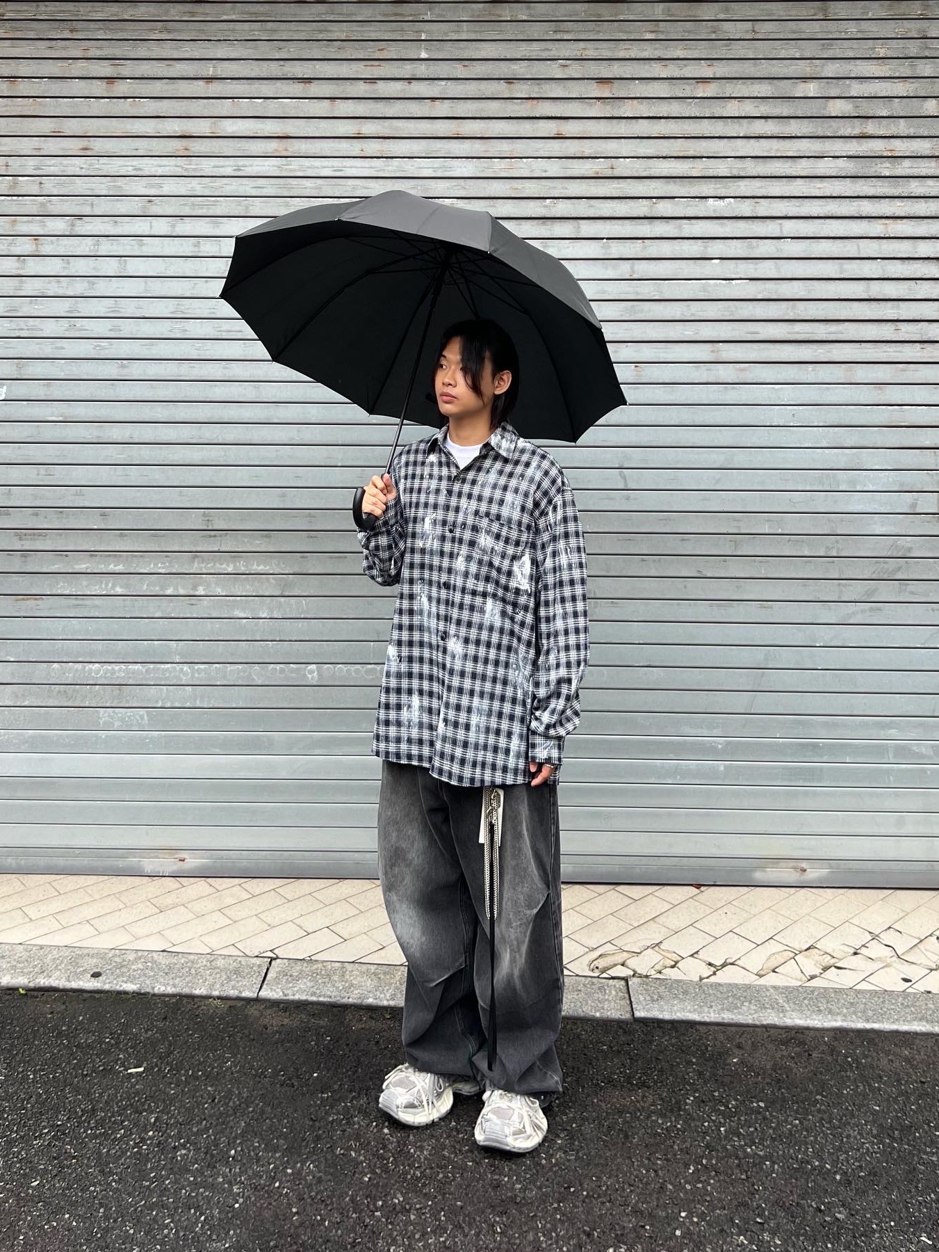 Balenciaga 3XL Sneakers Light Beige 착용 스타일 - 2