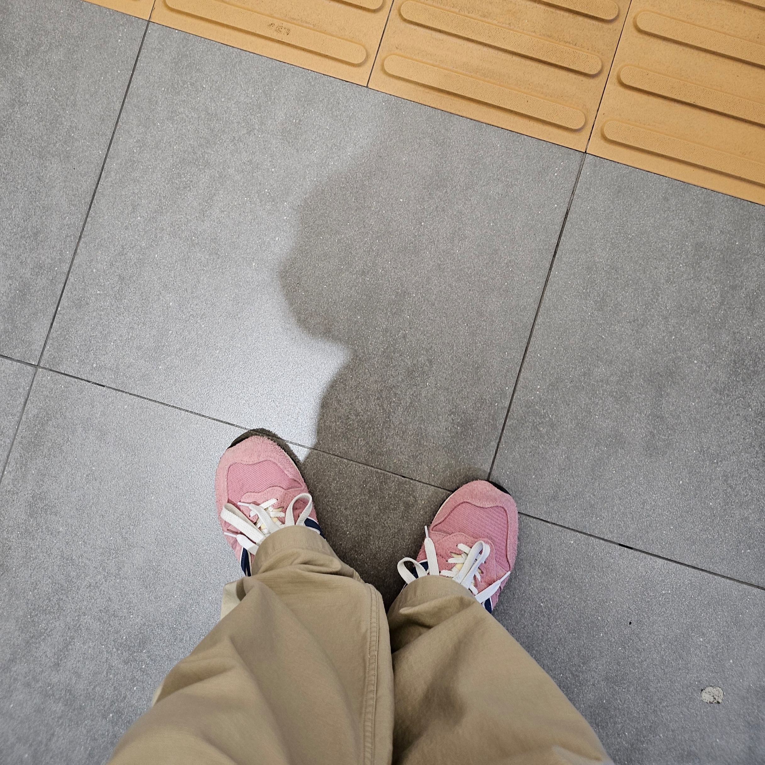 New Balance x Aime Leon Dore 1300 Dusty Pink 착용 스타일