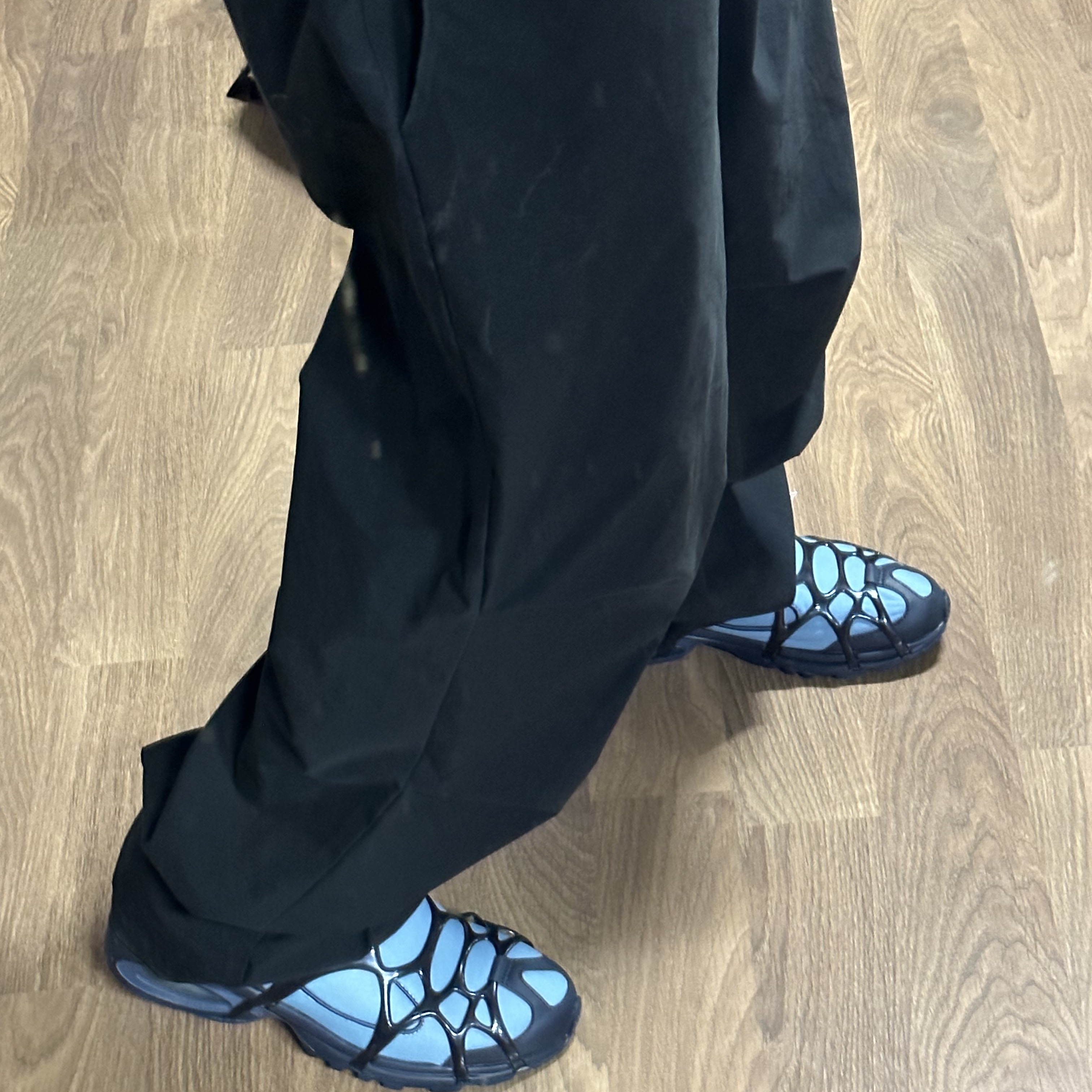 Nike Air Kukini Worn Blue Obsidian 착용 스타일 - 2