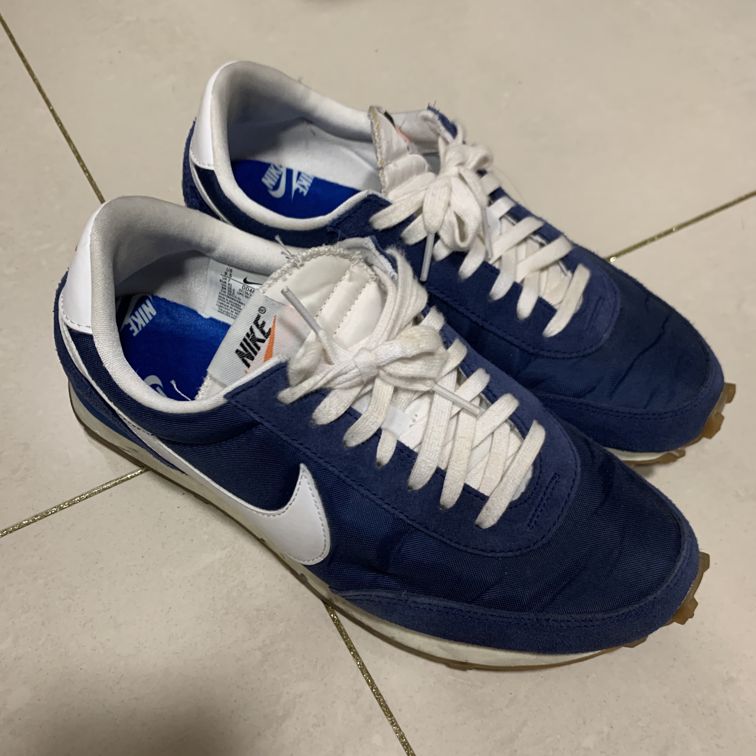 (W) Nike Daybreak Midnight Navy 착용 스타일