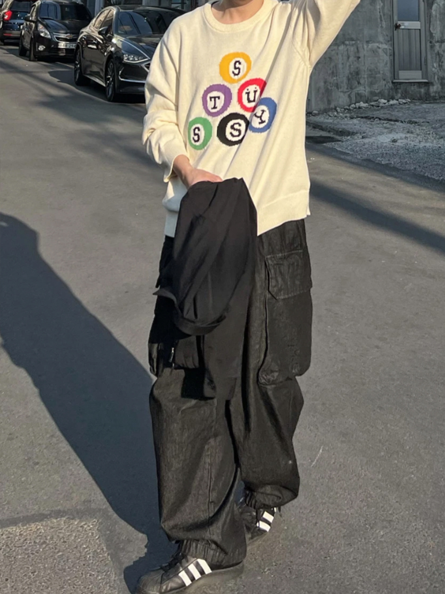 Zara x Ader Error Patchwork Oversize Knit Sweater Black, Nike x Sacai Zoom Cortez SP Iron Grey 착용 스타일 - 4