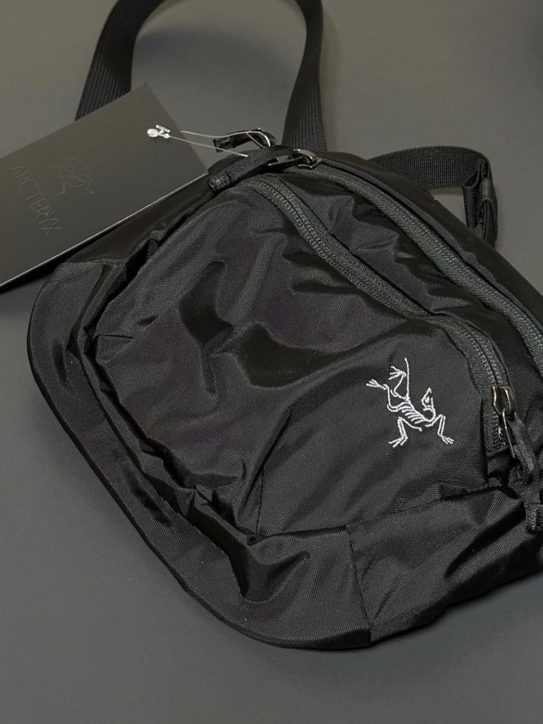 Arc'teryx Mantis 1 Waistpack Black 착용 스타일 - 2