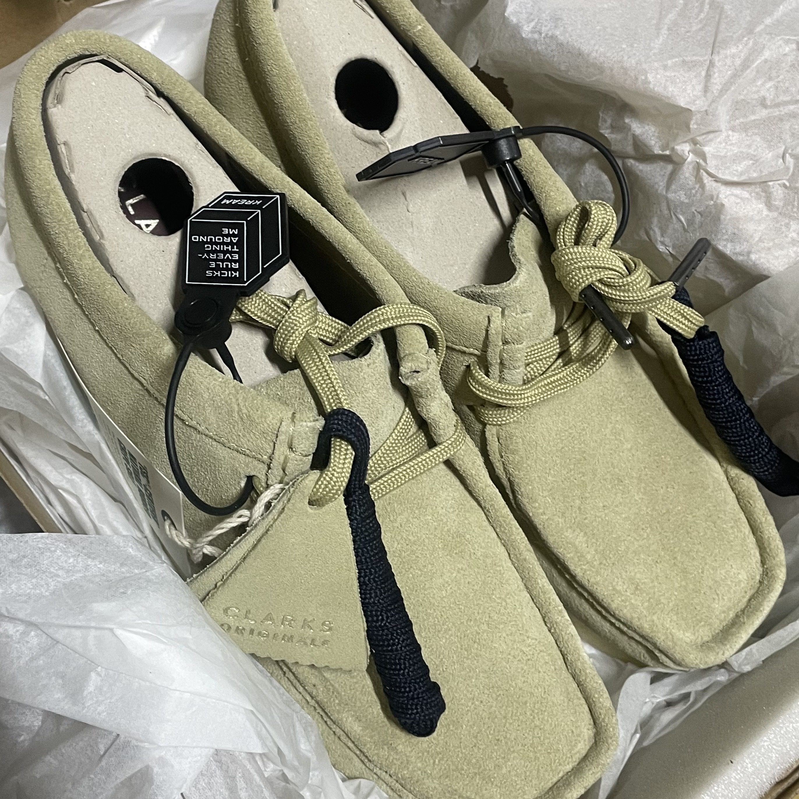 (W) Clarks Wallabee Maple Suede 착용 스타일