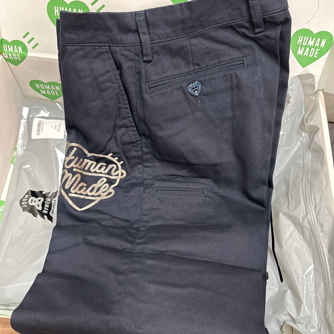 Human Made Chino Pants Navy 착용 스타일 - 2