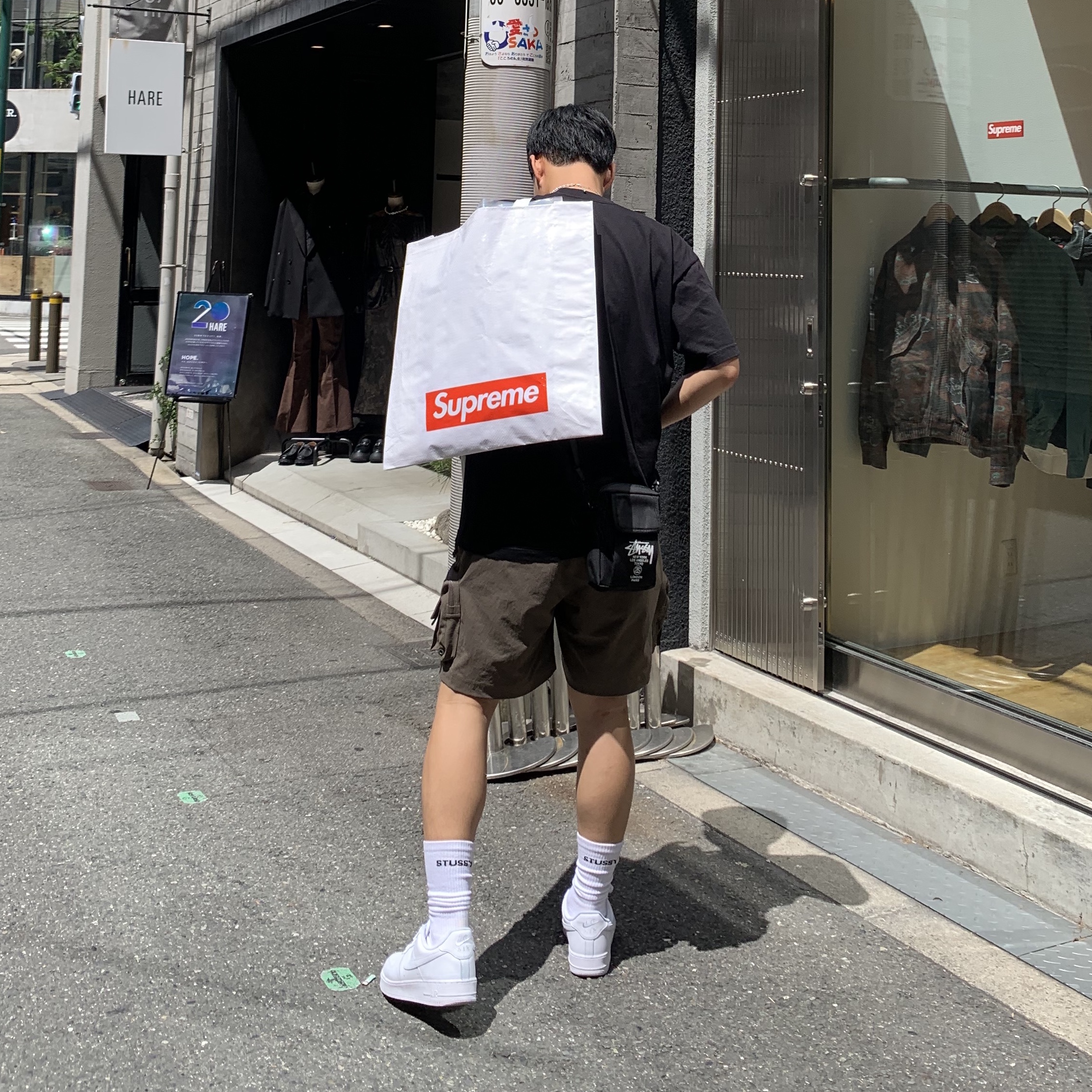 Nike Air Force 1 '07 Low White, Nike ACG Cargo Shorts Ironstone - Asia 착용 스타일