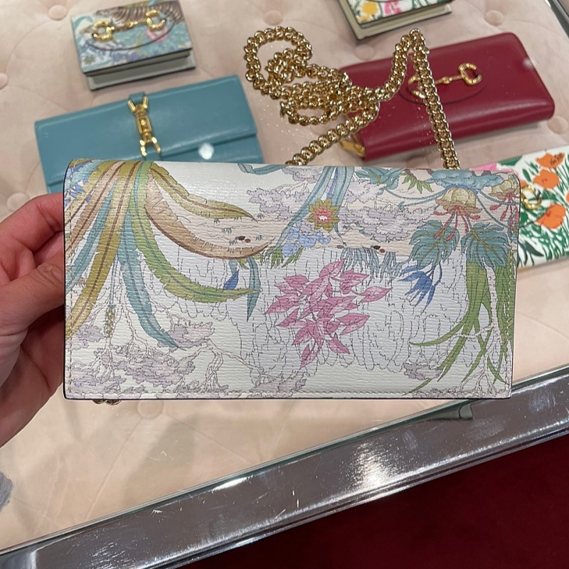 Gucci Tiger Horsebit 1955 Chain Wallet Off White 착용 스타일 - 3