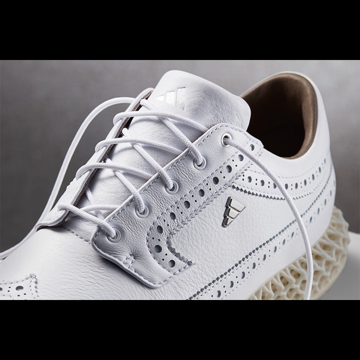 Adidas MC87 4D Spikeless White Silver Metallic 착용 스타일 - 4