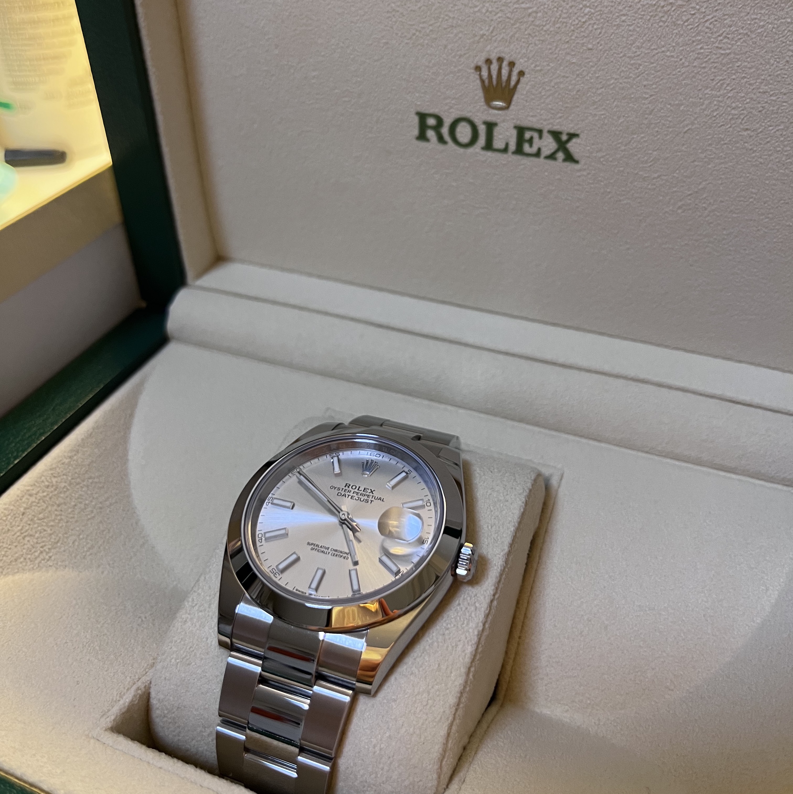 Rolex Datejust 41mm 126300 Silver Oyster 착용 스타일 - 1