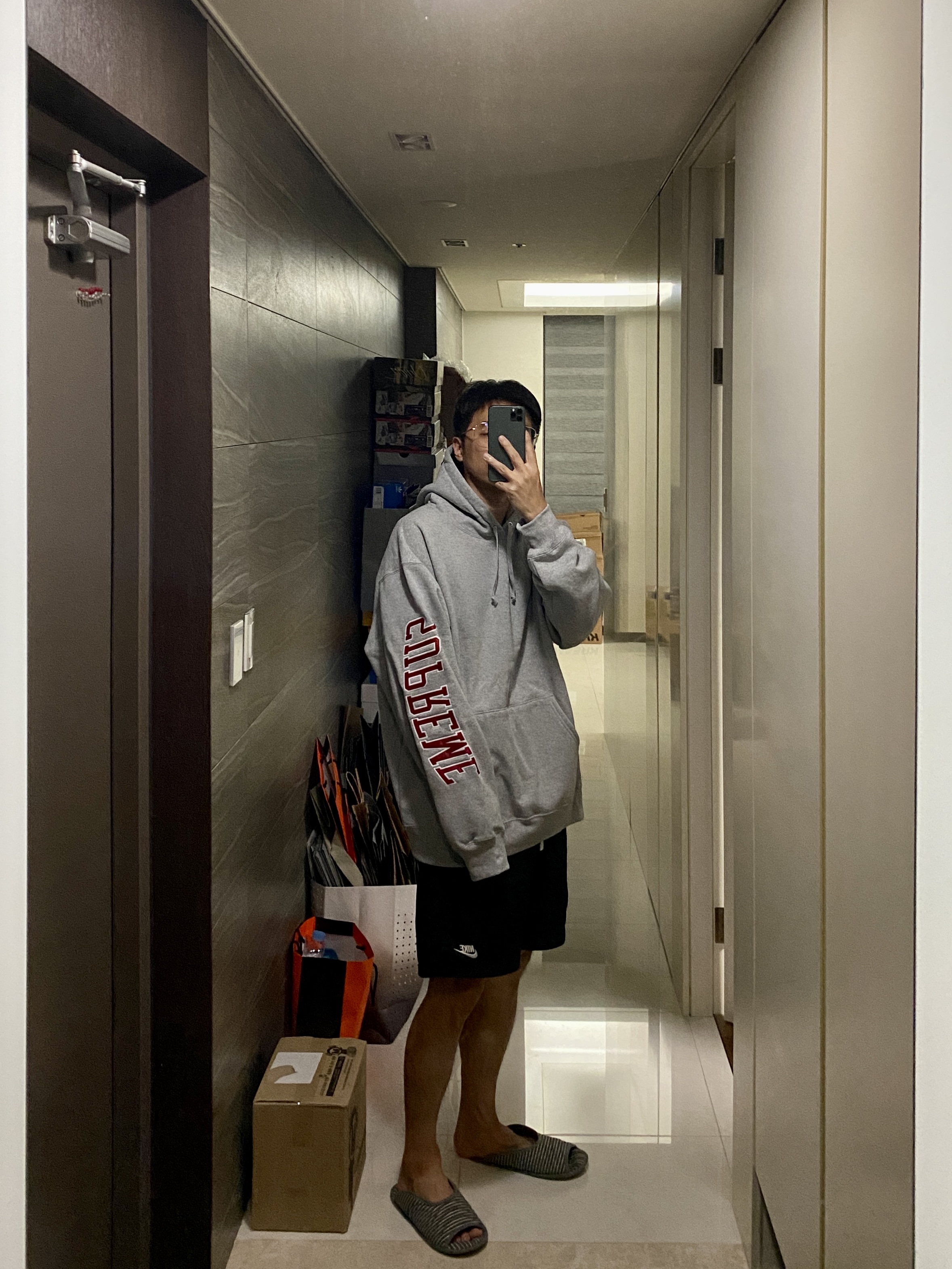 Supreme Sleeve Arc Hooded Sweatshirt Heather Grey - 23FW 착용 스타일