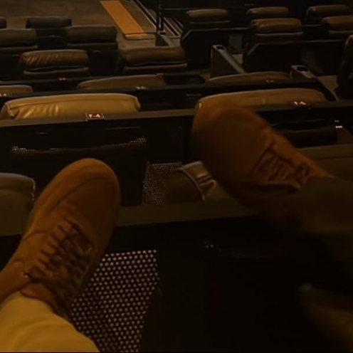 Nike Air Force 1 '07 WB Flax 착용 스타일
