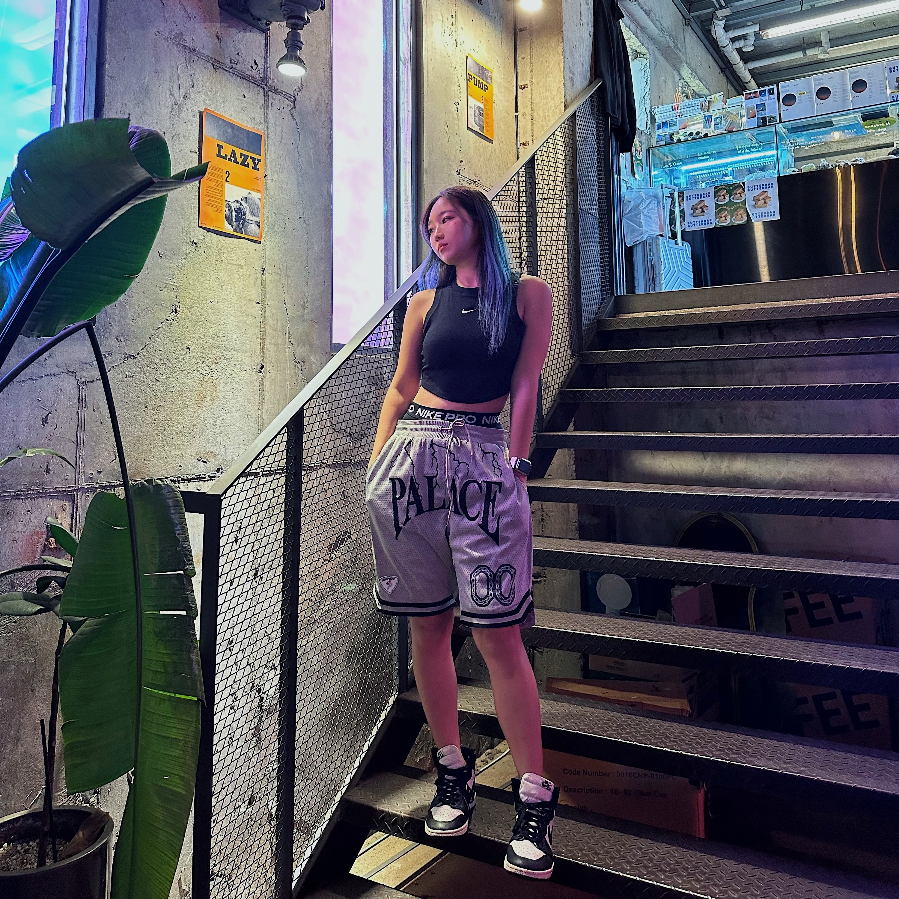 Palace Hesh Athletic Shorts Silver - 23SS, Jordan 1 High 85 Black White 착용 스타일
