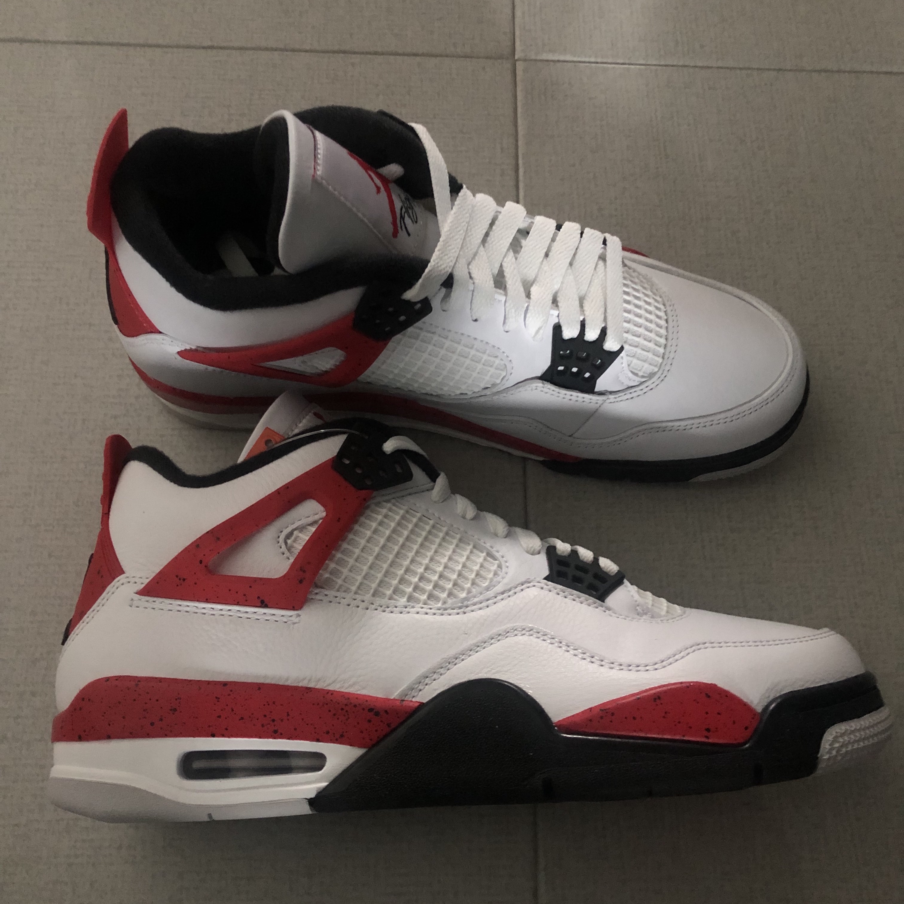 Jordan 4 Retro Red Cement 착용 스타일