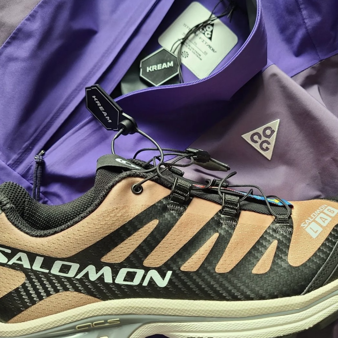 Nike ACG Storm-Fit ADV Cascade Rain Jacket Dark Iris - US/EU, Salomon XT-4 Tobacco Brown 착용 스타일