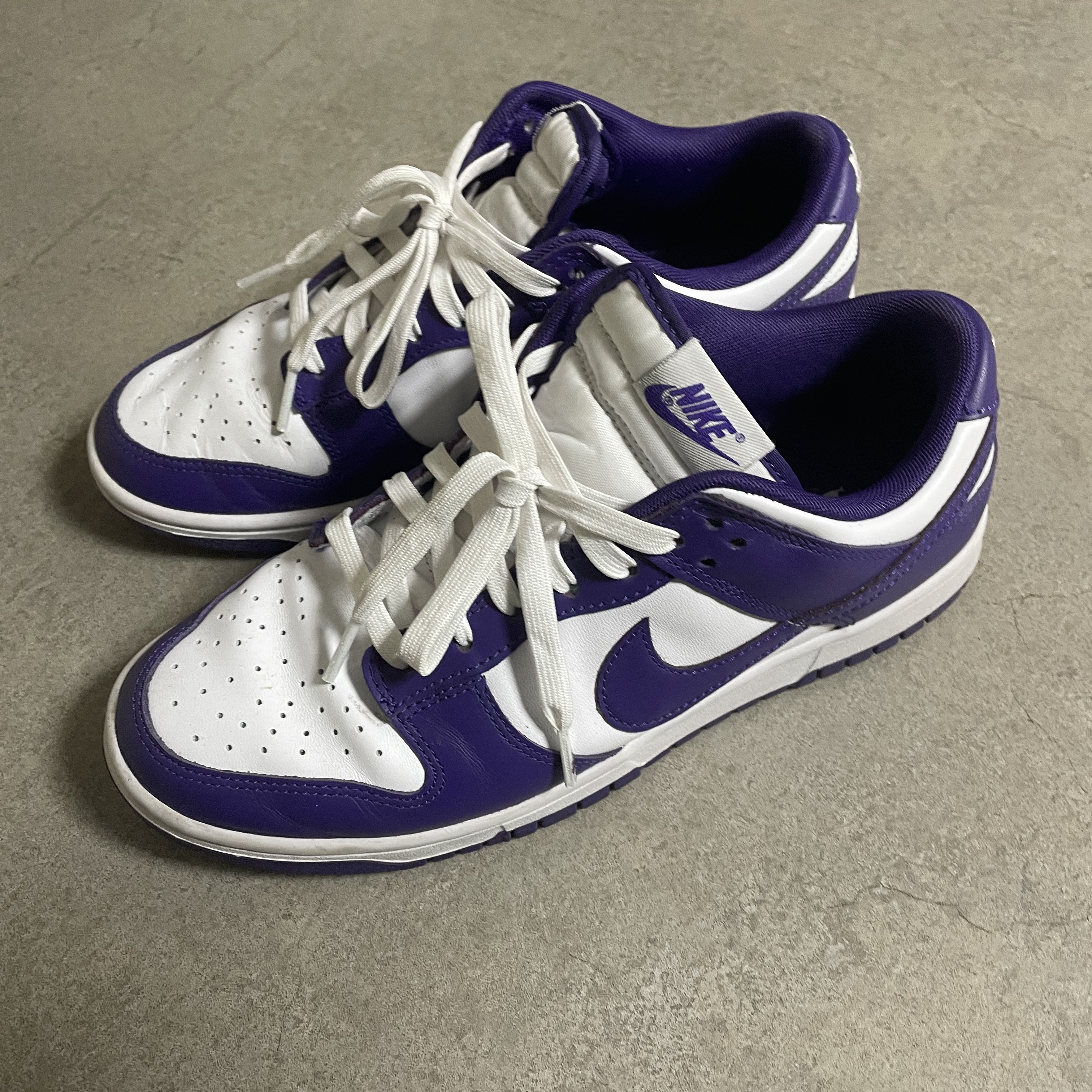Nike Dunk Low Retro Championship Court Purple 착용 스타일