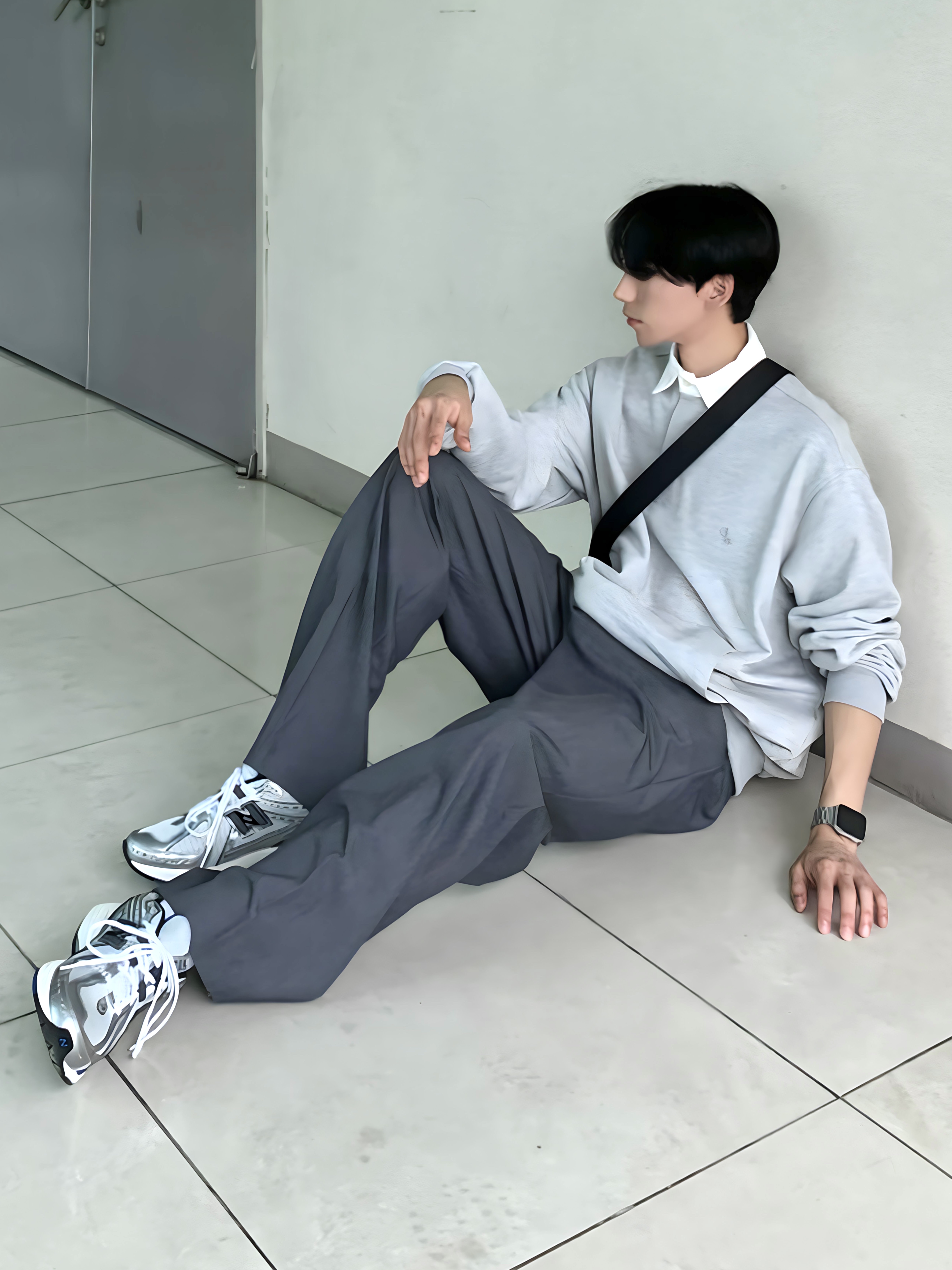 New Balance 860v2 White Black 착용 스타일 - 1