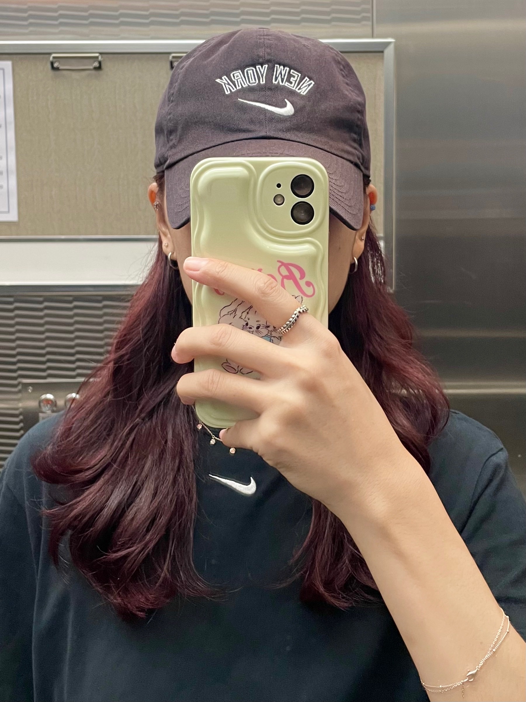 Nike Heritage 86 Wordmark Swoosh MLB New York Yankees Adjustable Hat Navy, (W) Nike NSW T-Shirt Black - US/EU 착용 스타일 - 1
