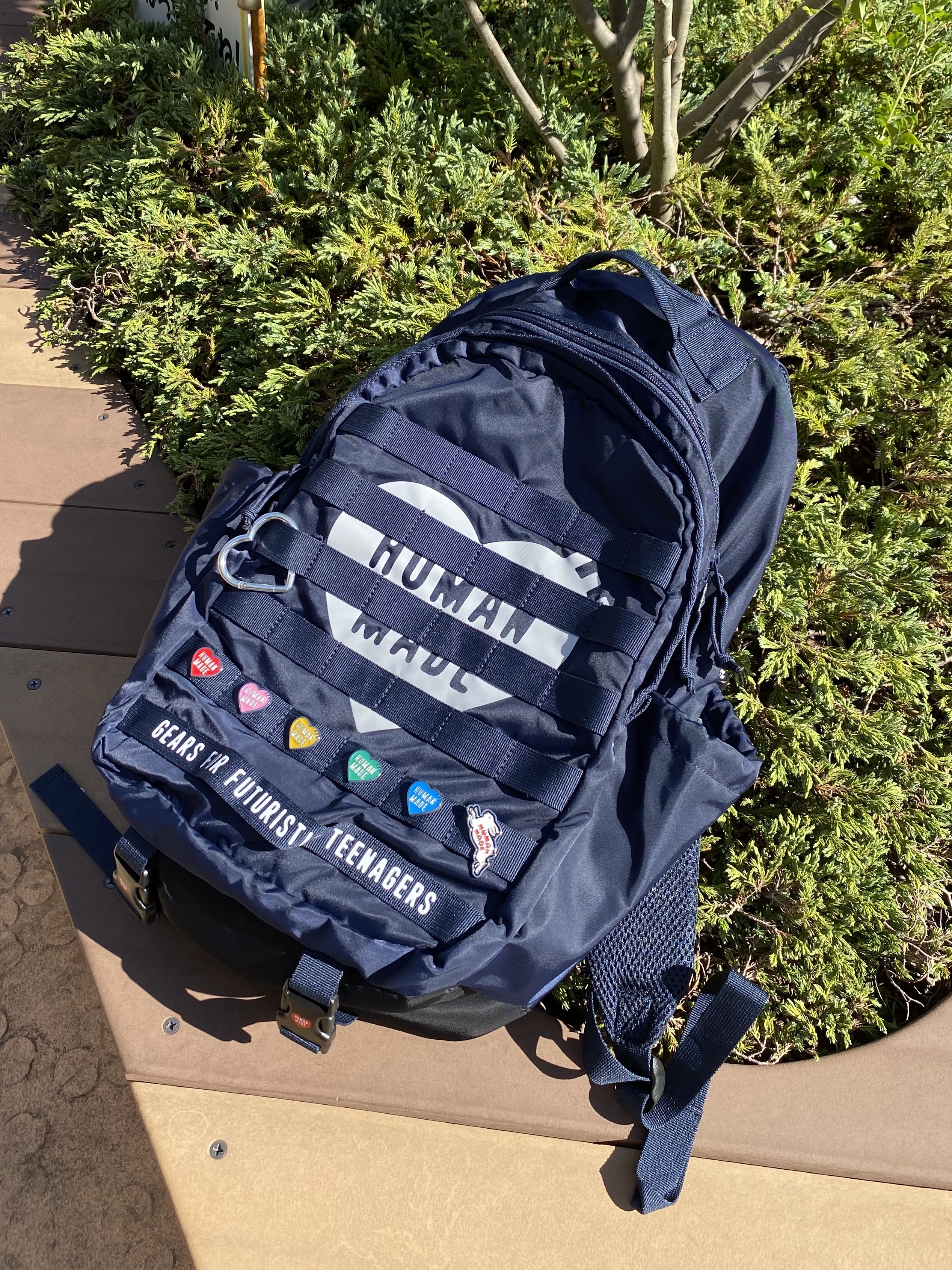 Human Made Military Backpack Navy, Human Made Heart Pin Red 착용 스타일