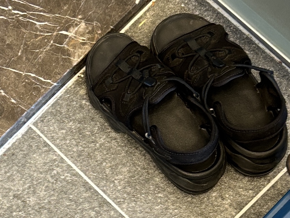 (W) Nike Air Max Koko Sandal Black 착용 스타일