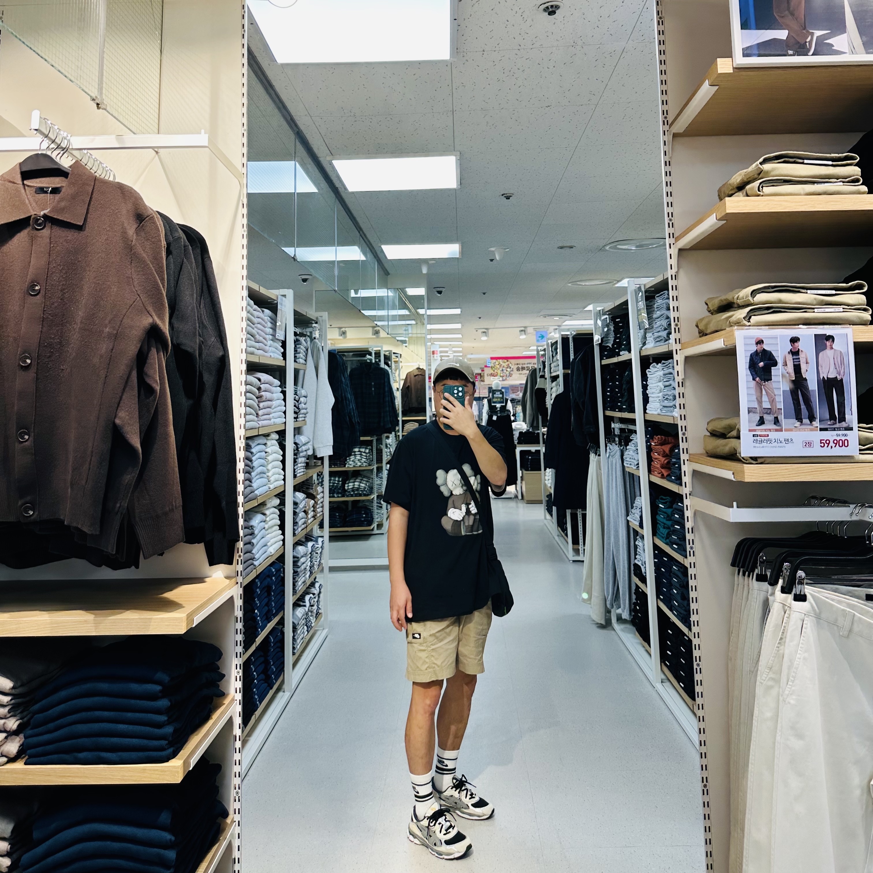 Malbon Golf x Nike Dri-Fit Legacy 91 Tech Cap Khaki, Nike Everyday Essential Crew Socks White (3 Pack/Korean Ver.) 착용 스타일
