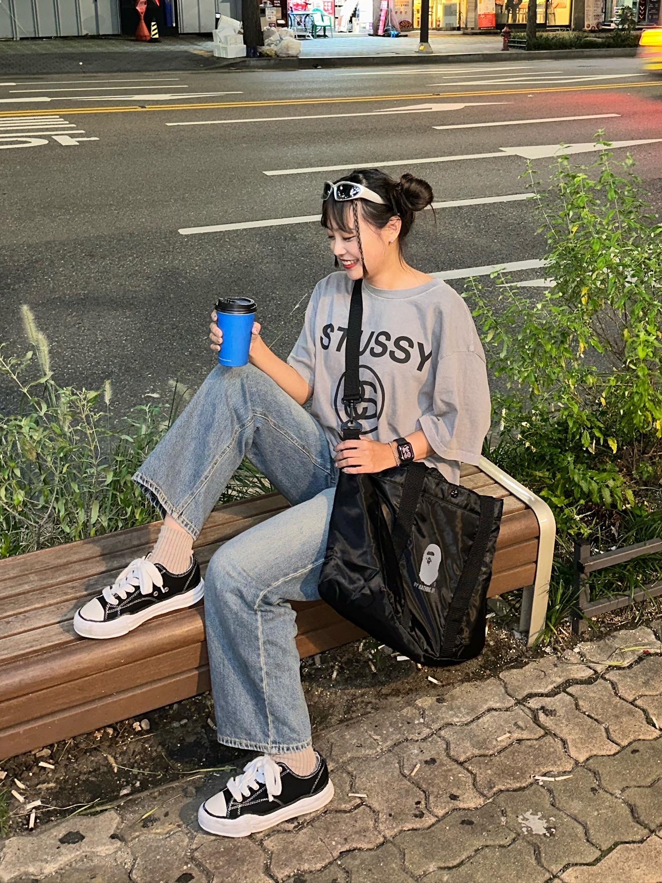 Maison Mihara Yasuhiro Peterson OG Sole Canvas Low Sneakers Black, Stussy Pigment Dyed Stussy No.4 T-Shirt Grey 착용 스타일 - 3