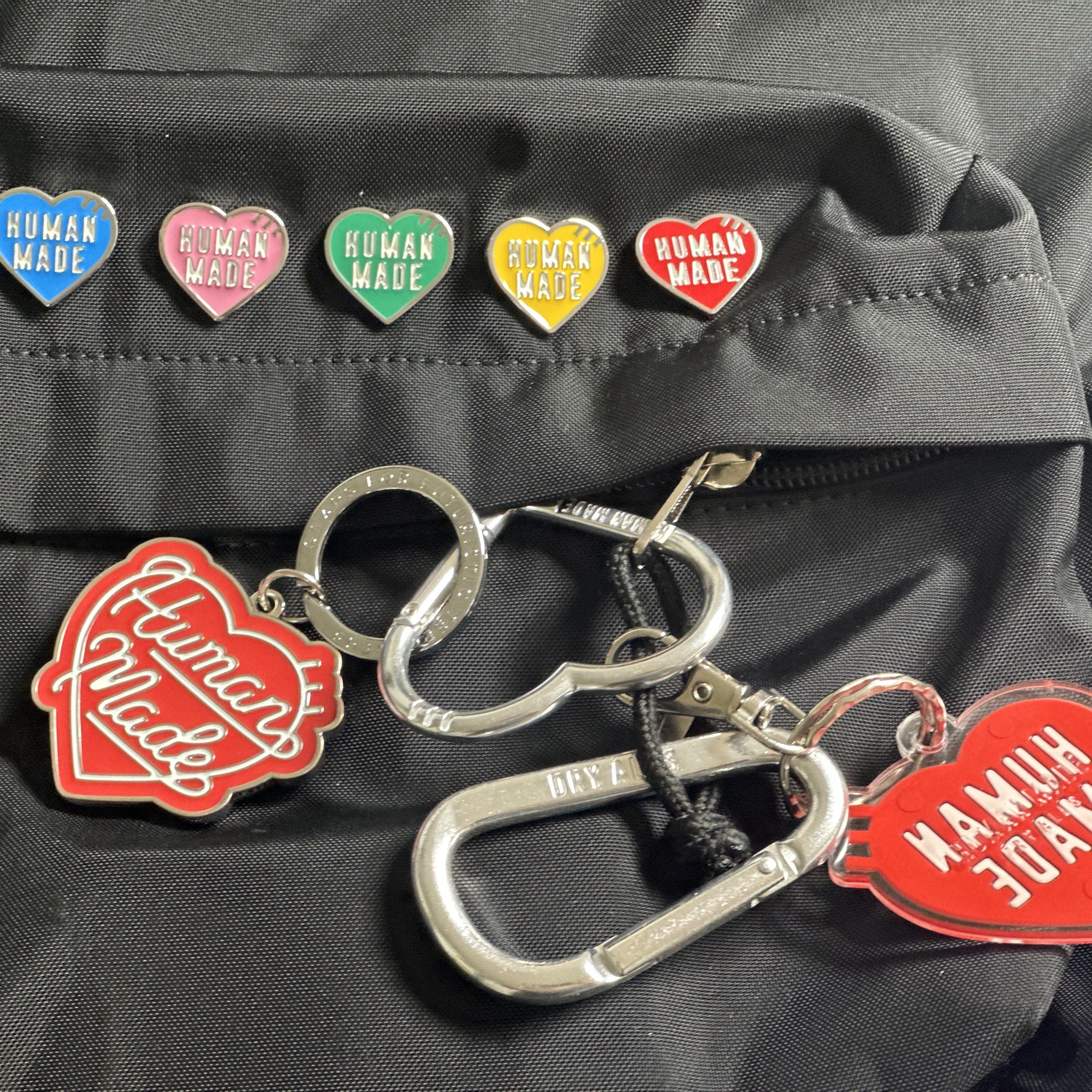 Human Made Heart Pin Red, Human Made Carabiner 70mm Silver 착용 스타일