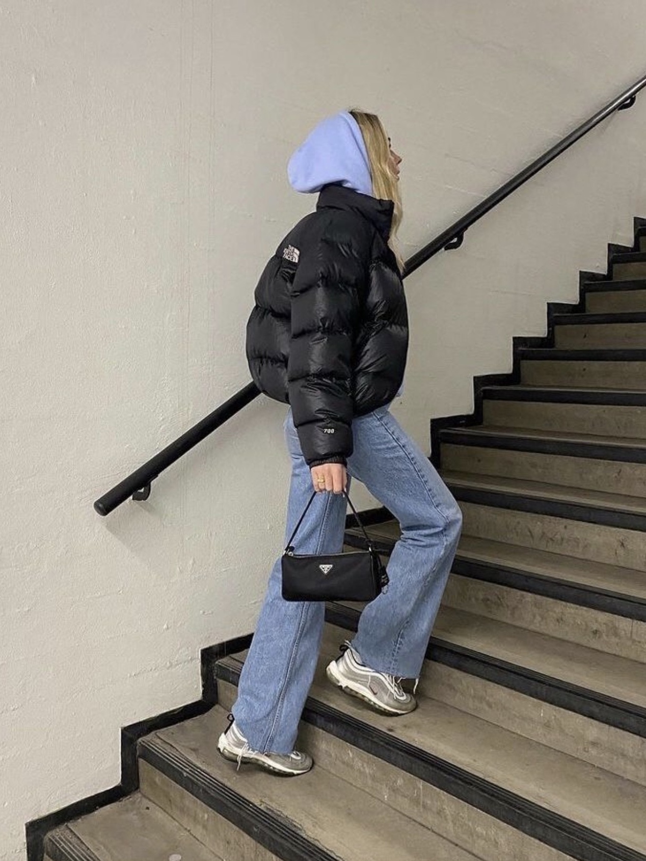 (W) The North Face White Label Novelty Nuptse Down Jacket Cocoa Brown, The North Face 1996 Eco Nuptse Jacket Real Black 착용 스타일 - 4