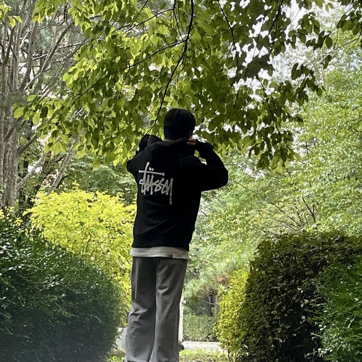 Stussy Basic Stussy Zip Hoodie Black 2023, Nike x Supreme Air Force 1 Low Black 착용 스타일 - 2