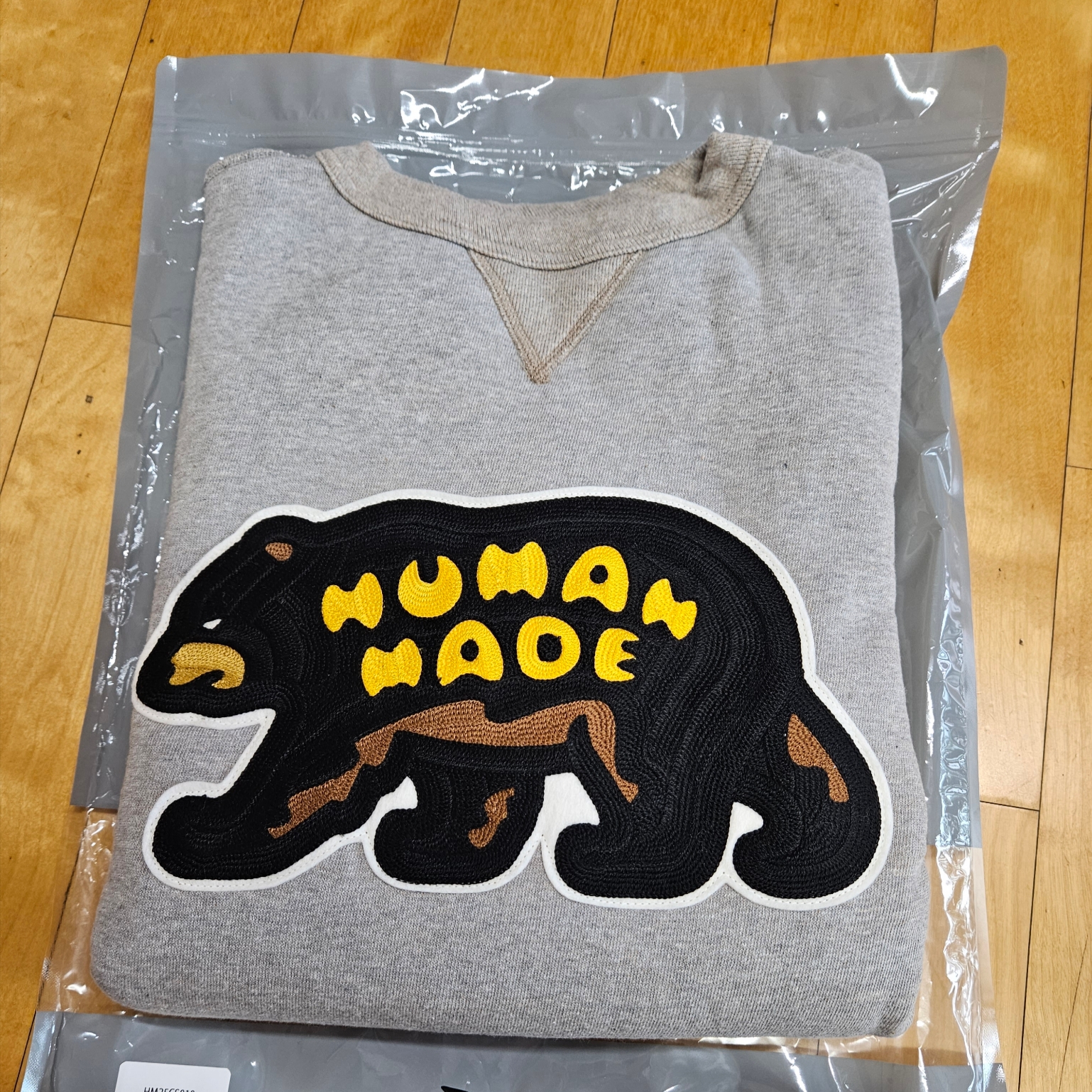 Human Made Tsuriami Sweatshirt #1 Gray 착용 스타일