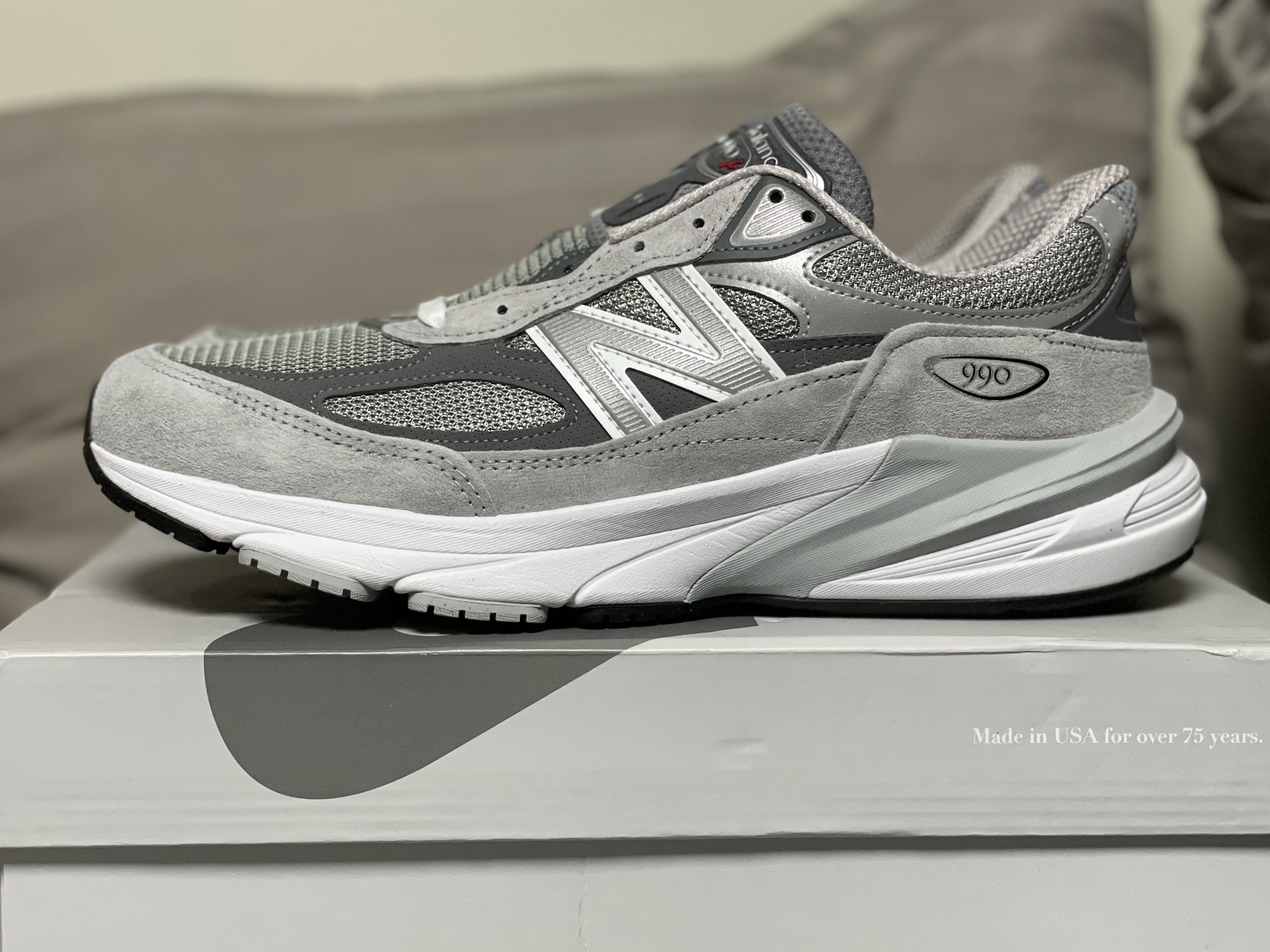 New Balance 990v6 Made in USA Grey - D Standard 착용 스타일 - 2