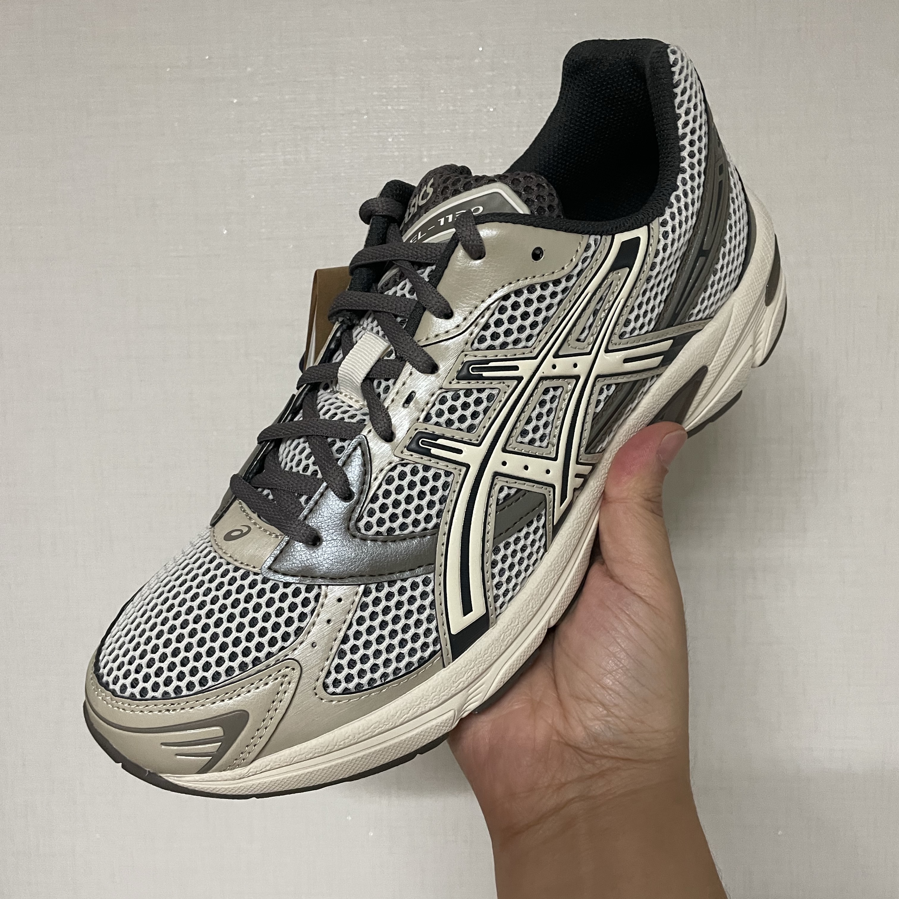 Asics Gel-1130 Birch Dark Taupe - Korea Exclusive 착용 스타일 - 3