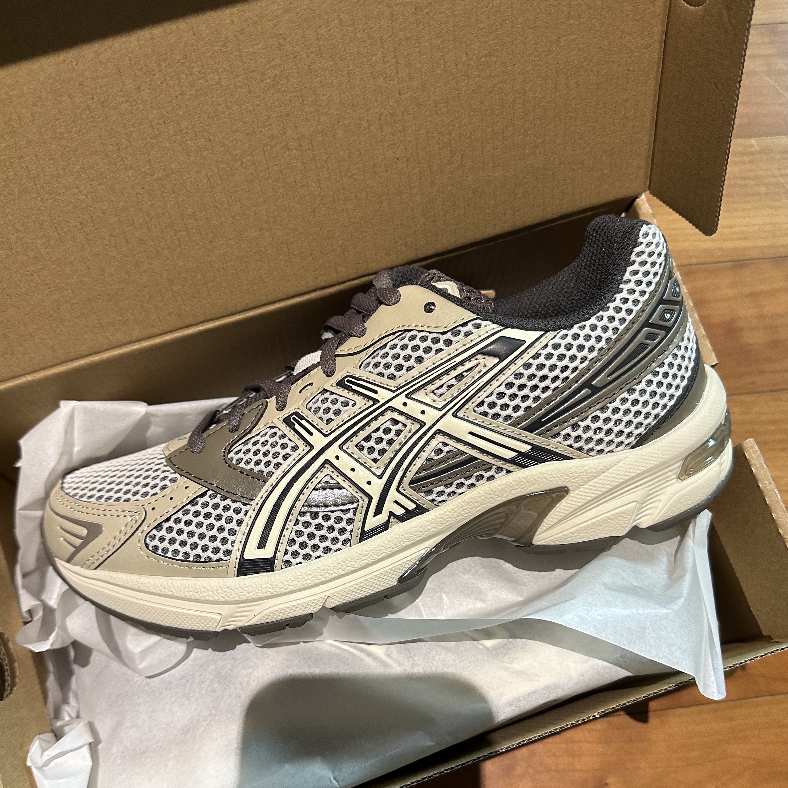 Asics Gel-1130 Birch Dark Taupe - Korea Exclusive 착용 스타일 - 2