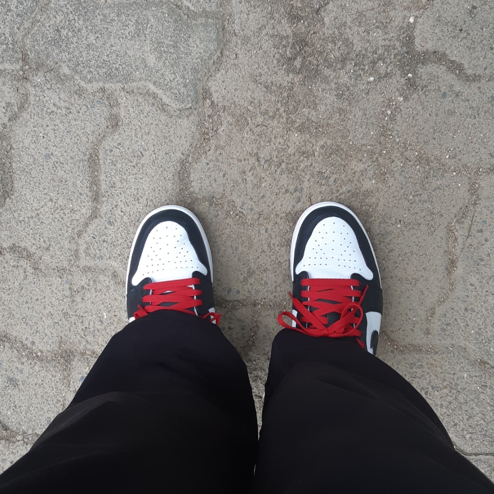 Jordan 1 Retro Low OG Black Toe 착용 스타일